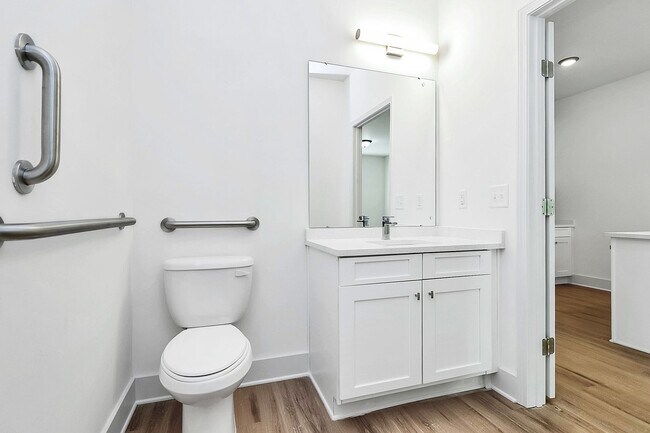 Building Photo - Beautiful Brand New ADA Accessible One Bedroom Apartment!