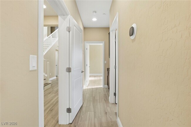 Building Photo - 2198 Trivero St