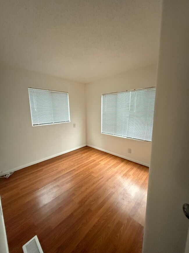 Building Photo - 24425 Woolsey Canyon Rd