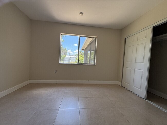 Building Photo - 4498 Mongite Rd