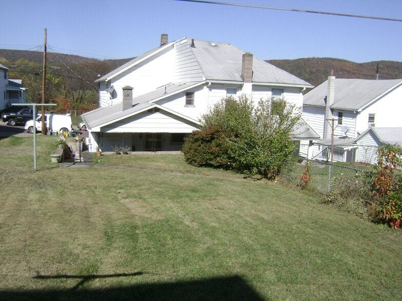 Building Photo - 53 Hill St