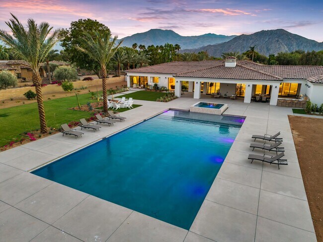Building Photo - 80805 Vista Bonita Trail