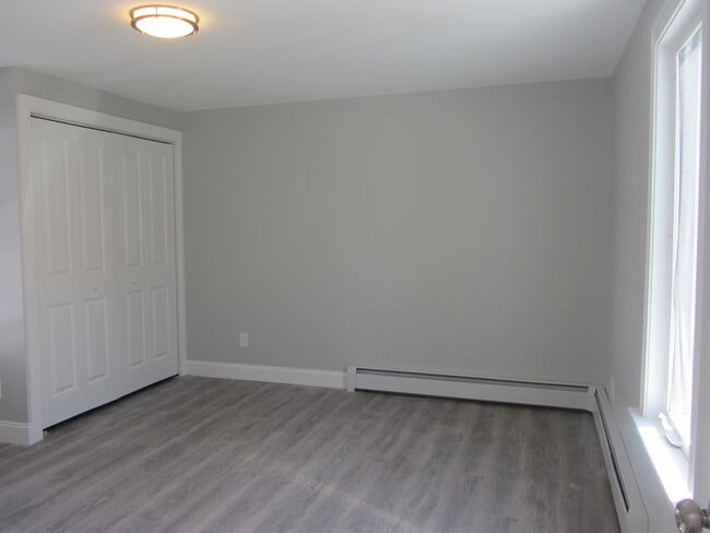 Building Photo - 59 Western Ave