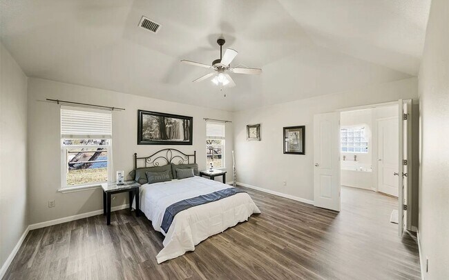 Building Photo - Immaculate home in Sawgrass at Bailey Ranch!