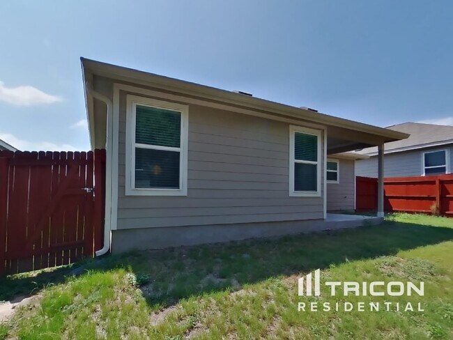 Building Photo - 4002 Stanley Park