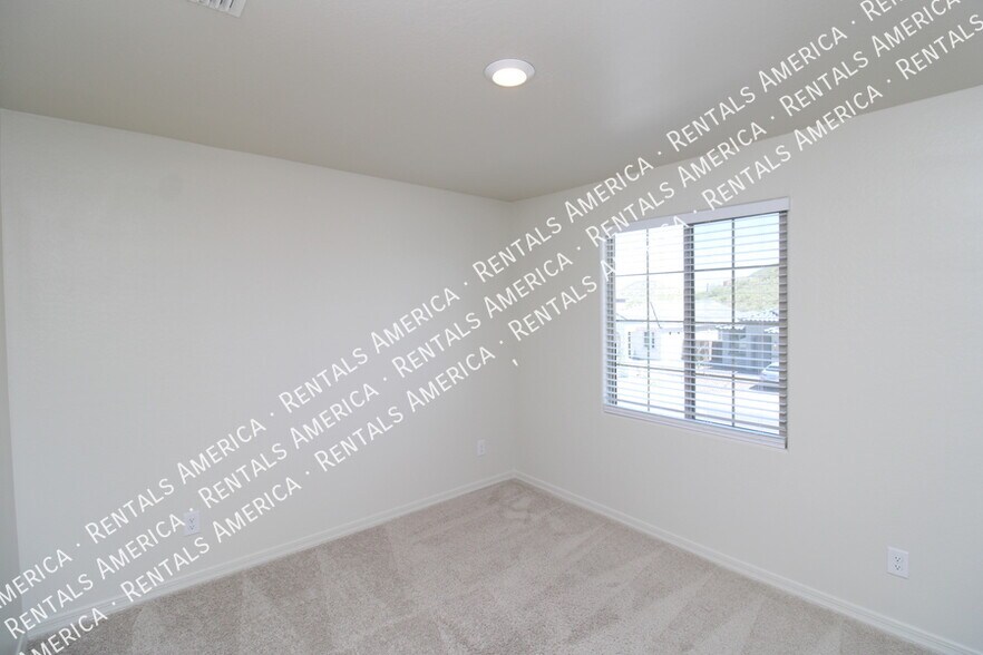 Building Photo - 1662 Flintlock Dr