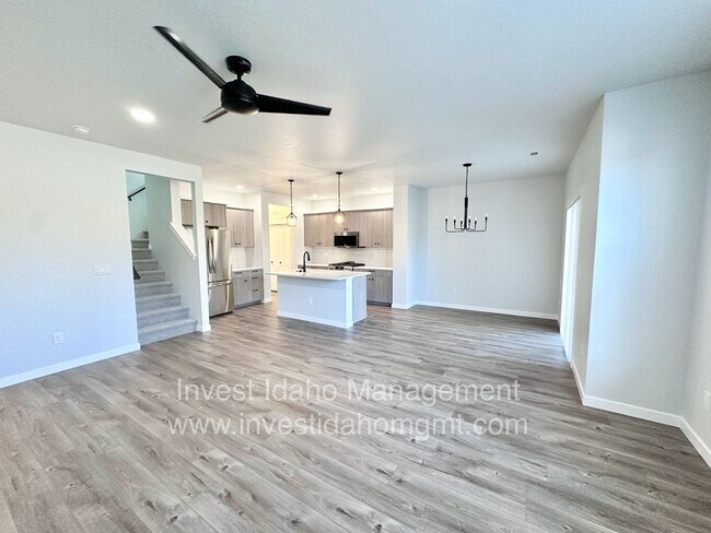 Building Photo - Prioritize comfortable living in this CBH home built in 2024!