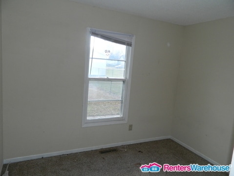 Building Photo - 2 bedroom duplex for Rent