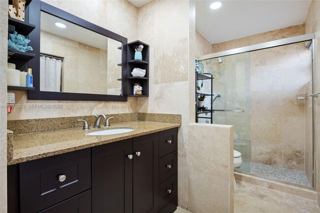 Building Photo - 6523 NW 170th Ln