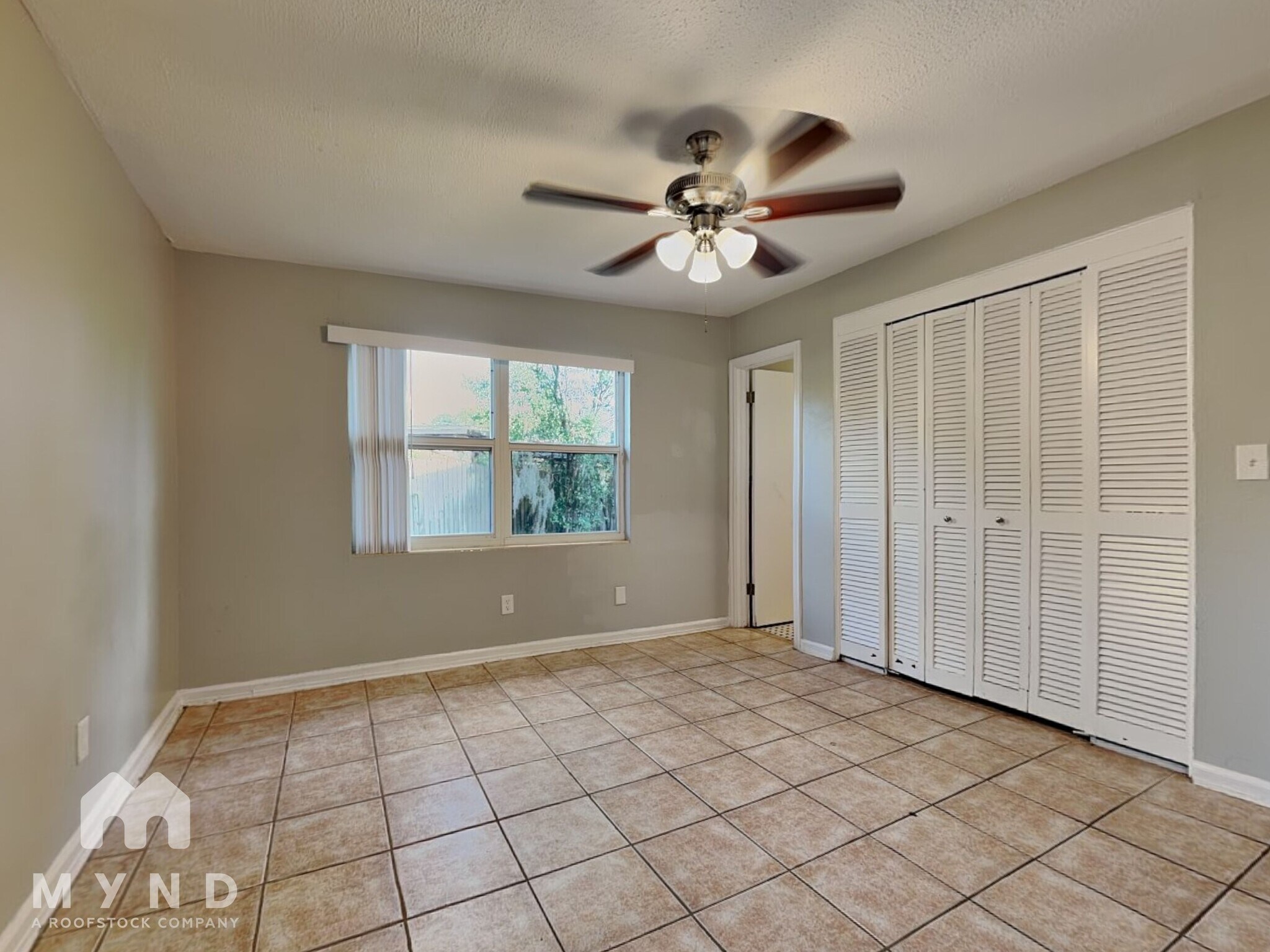 Building Photo - 1602 Simmons Pl