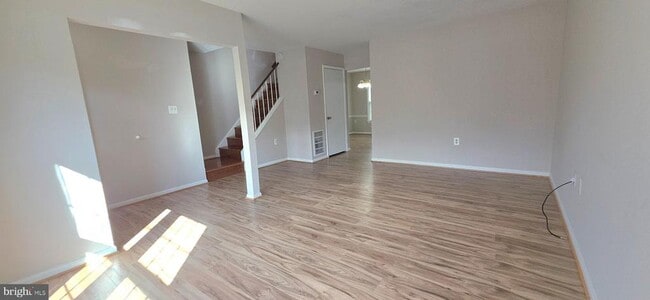 Building Photo - 5510 La Cross Ct