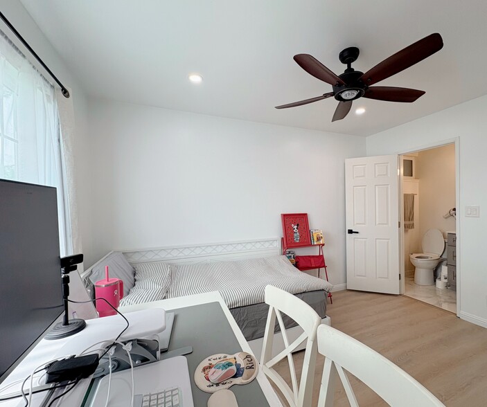 Building Photo - 10322 Barbara Anne St