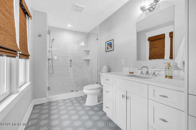 Building Photo - 44 Cowart Ave