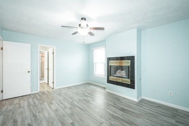 Building Photo - BEAUTIFUL HOME FOR RENT IN GLENWOOD AREA