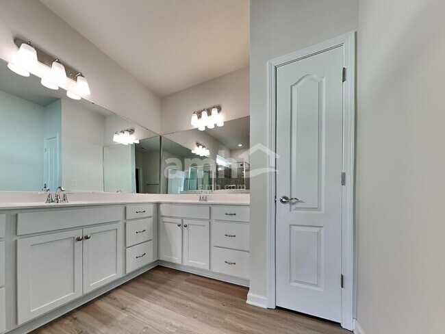 Building Photo - 14317 Cato Dr