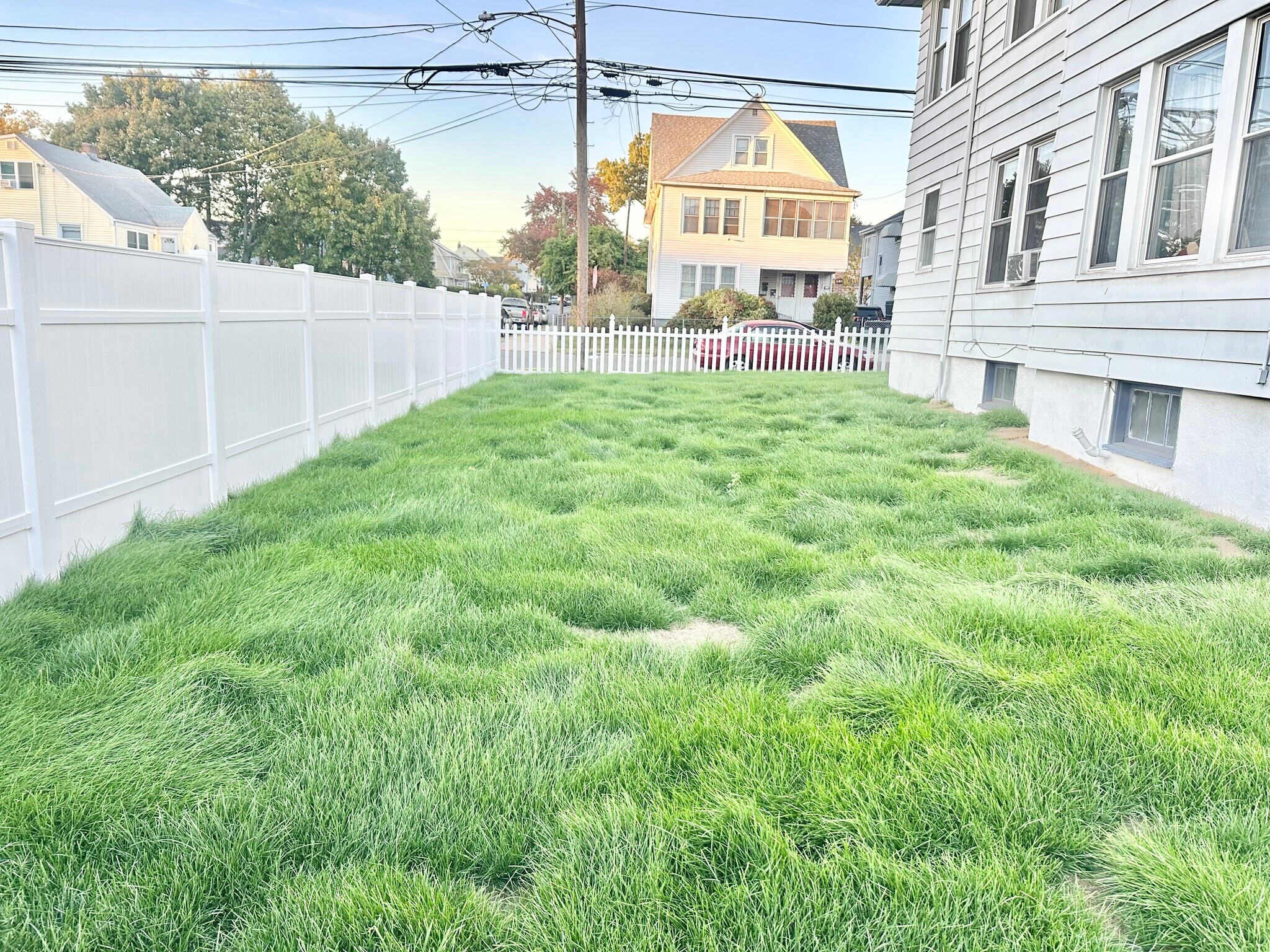 Building Photo - 69 Tremont Ave