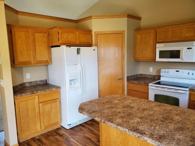 Building Photo - 30820 Reflection Ave