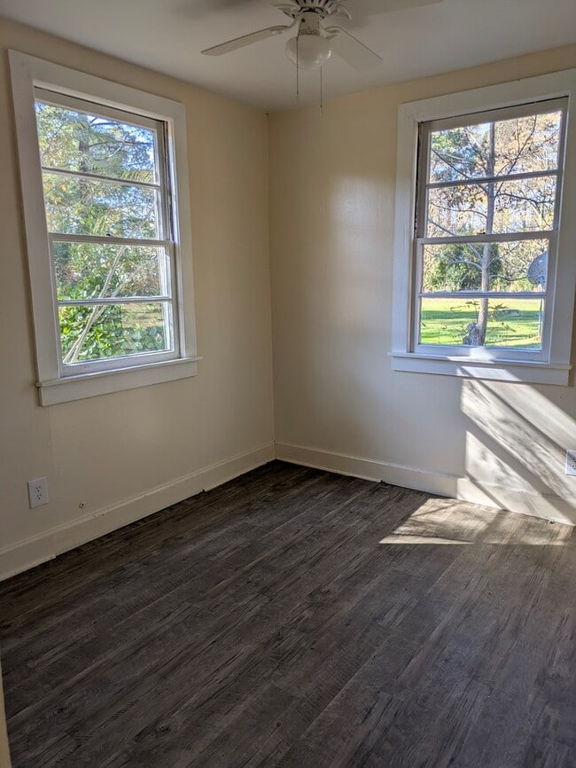 Building Photo - 7116 Martins Siding Rd