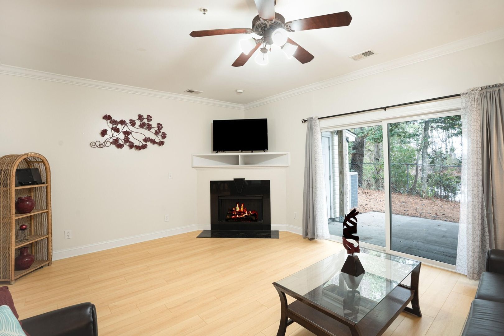Building Photo - 4910 Lake Palmetto Ln