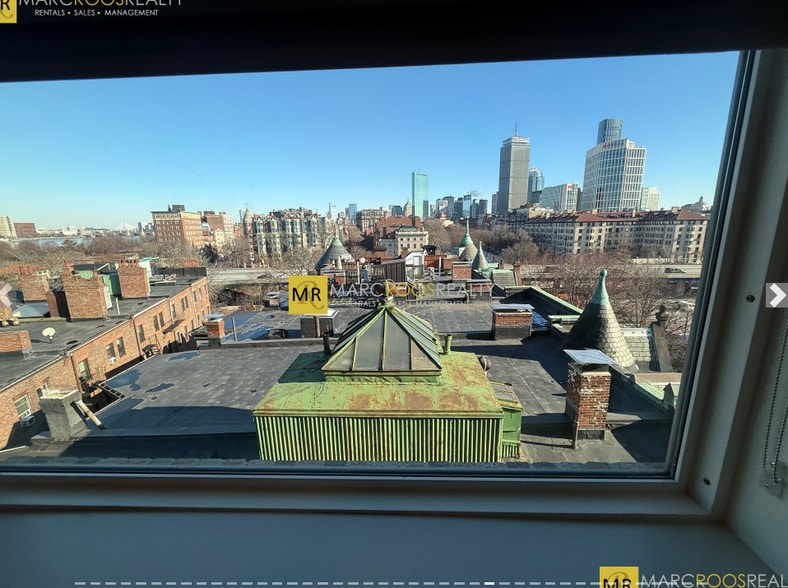 Building Photo - 471 Commonwealth Ave