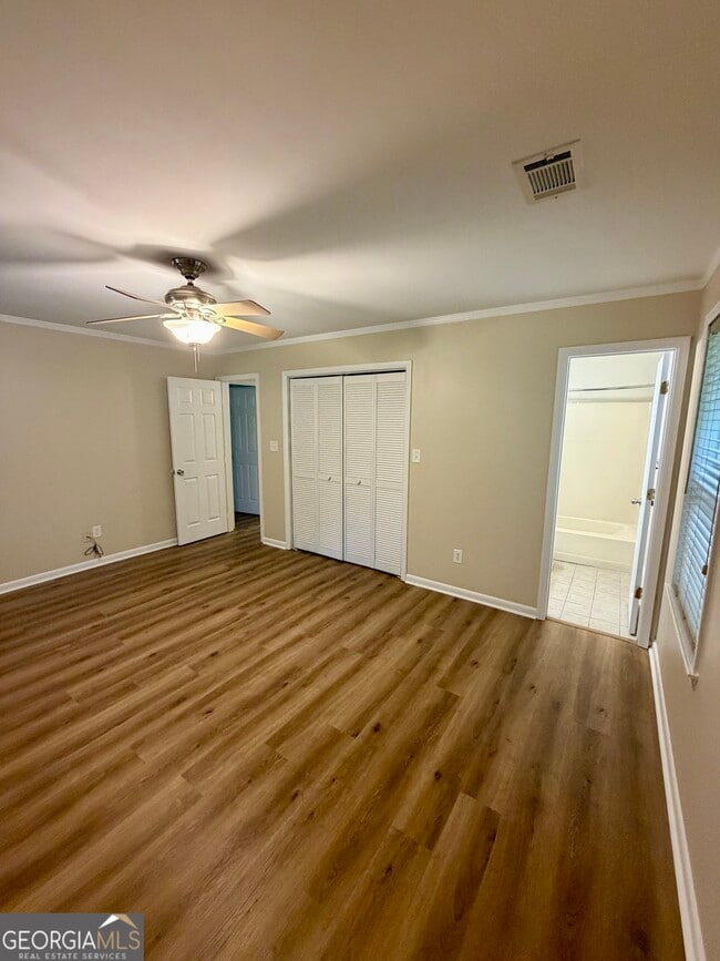 Building Photo - 513 Cherokee Ct