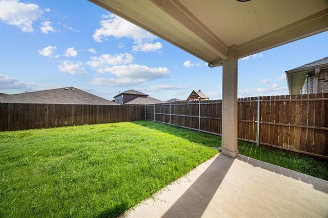 Building Photo - 2611 Fieldcrest Ln.