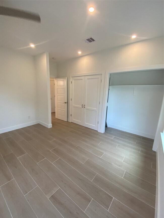Building Photo - 8502 Alcott Dr