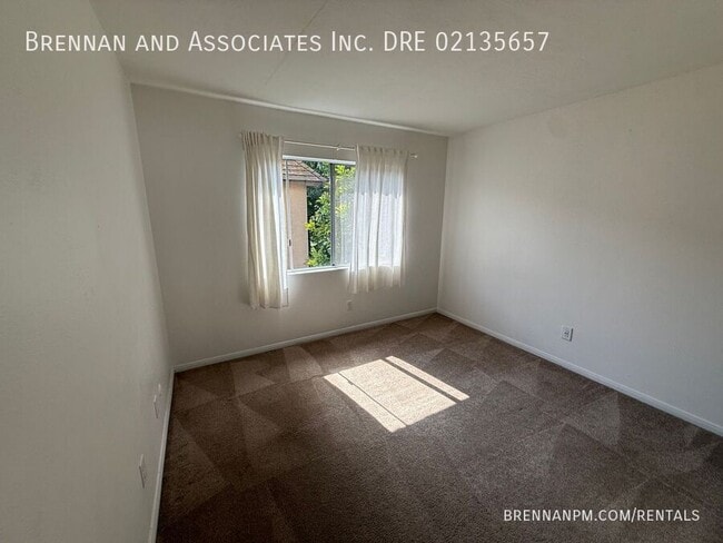 Building Photo - 7756 Nightingale Way