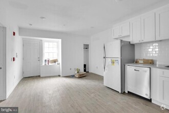 Building Photo - 7037 Ridge Ave