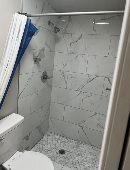 Building Photo - 3731 E Garden St