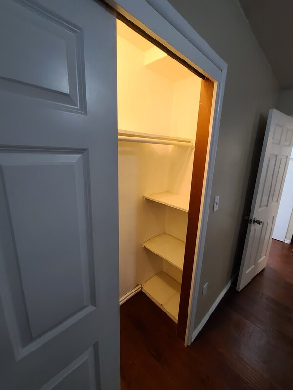 Building Photo - 15108 Washington Ave SW