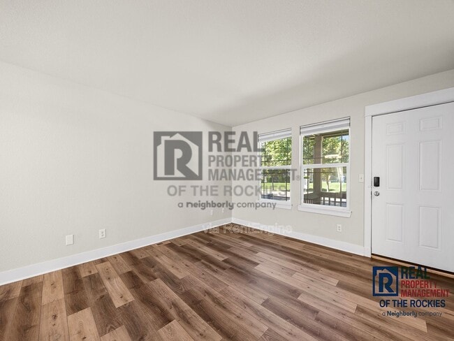 Building Photo - 632 Ebon Pica St