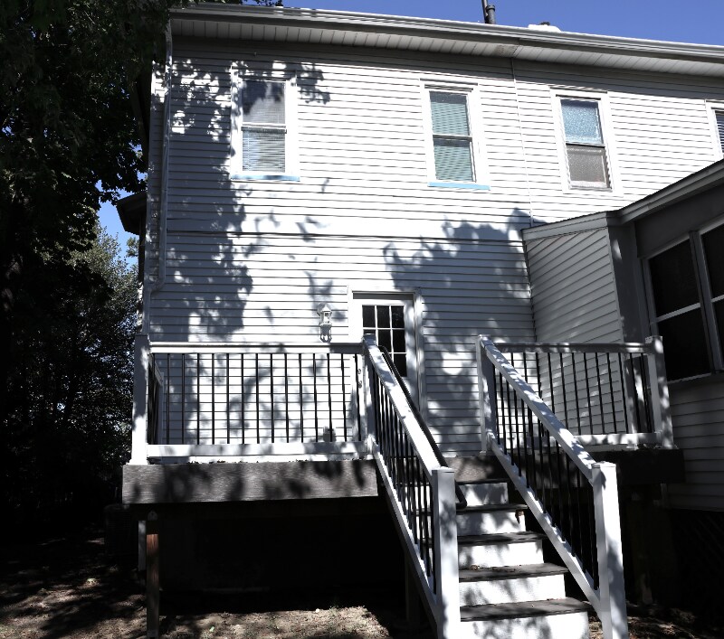 Building Photo - 808 Belmont Ave