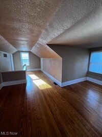 Building Photo - 5598 South Ave