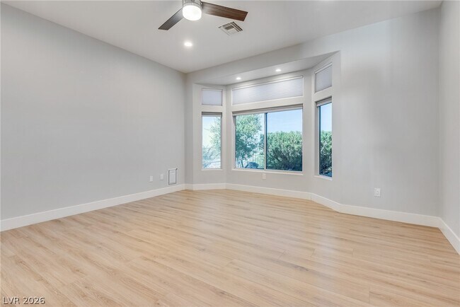 Building Photo - 2508 Sandilands Dr
