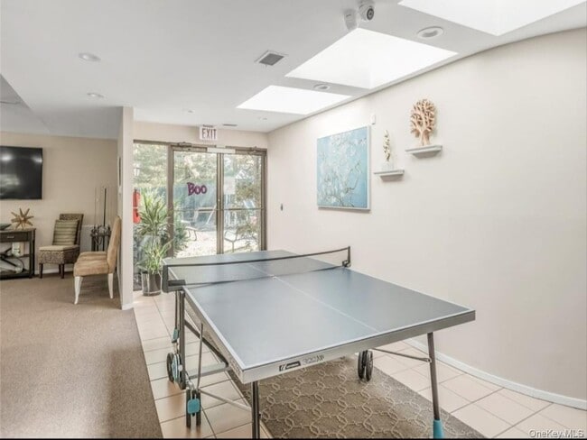 Building Photo - 80 Northgate Cir