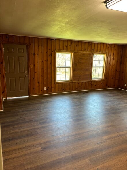 Building Photo - 1303 Taylor St