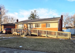 Building Photo - 28606 Denise St