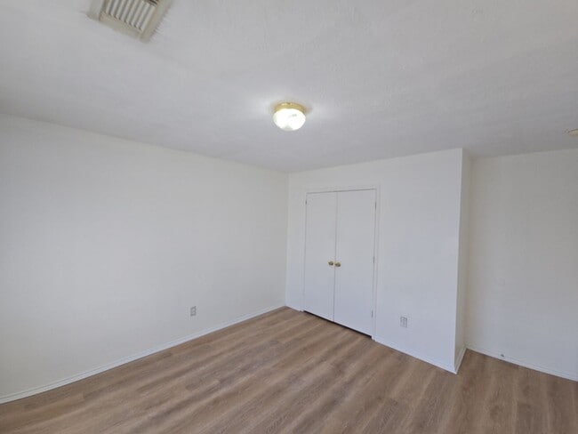 Building Photo - 21802 Westfield Ridge Dr