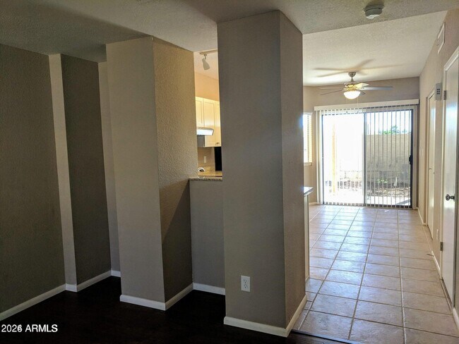 Building Photo - 4608 W Maryland Ave