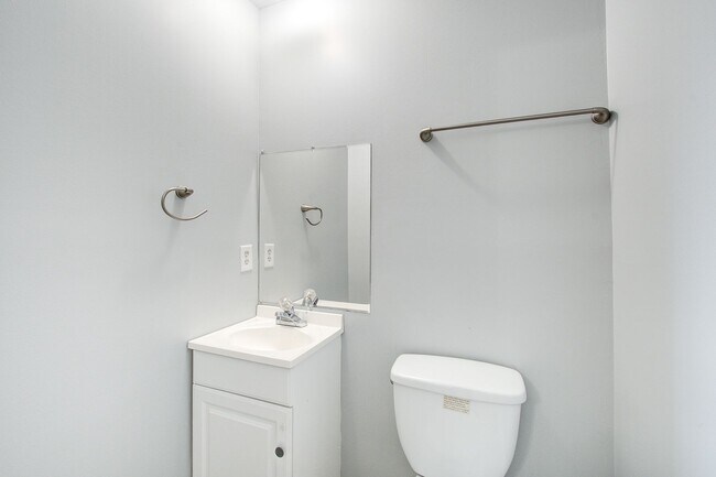 Building Photo - 3BR / 1BA Home for Rent in North Charleston – Available Now