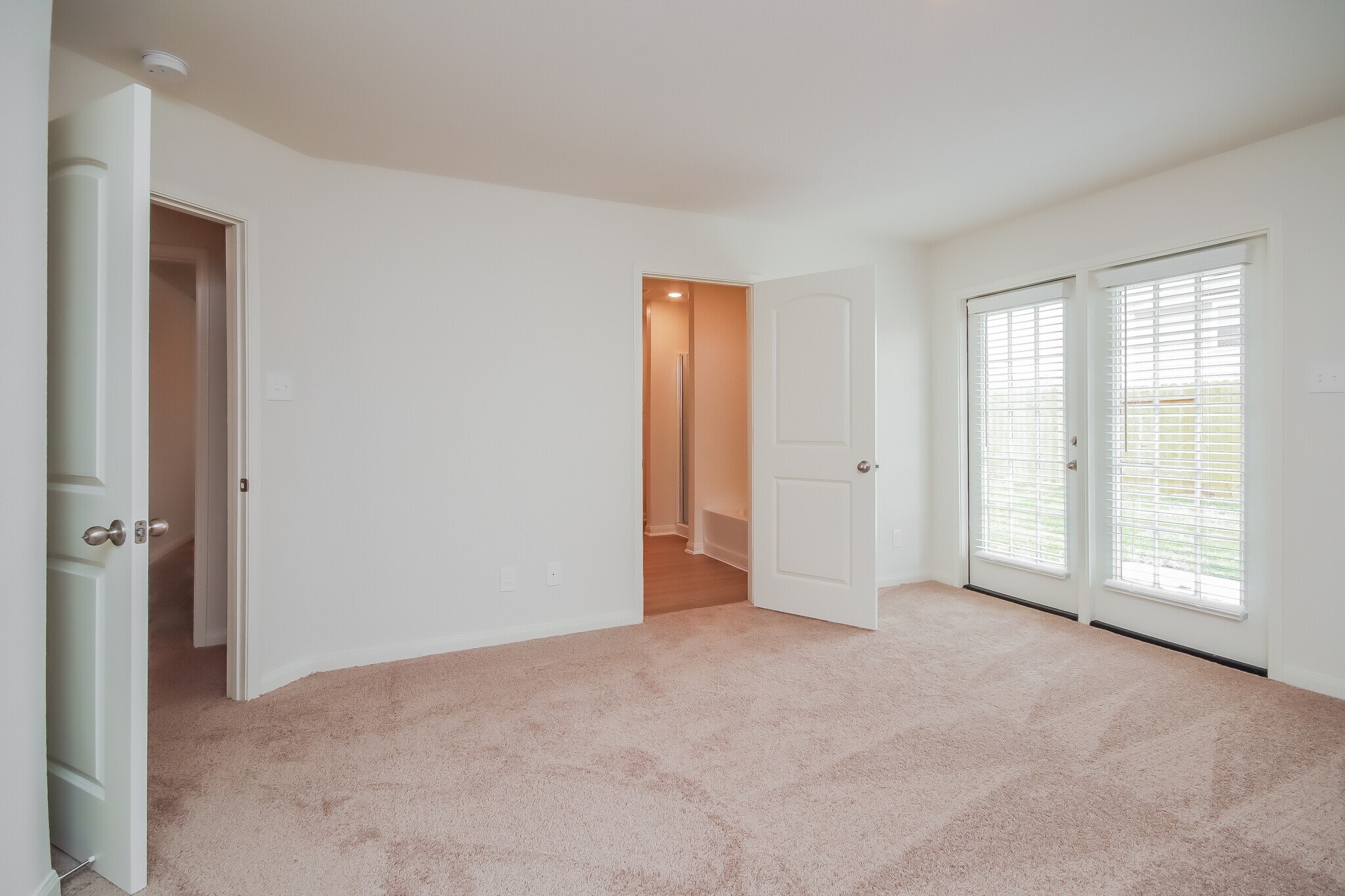 Building Photo - 8406 Rayburn Rd