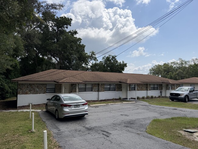 Building Photo - 1011 S Dixie Ave