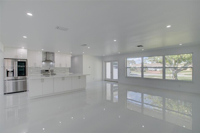 Building Photo - 1801 N 54th Ave