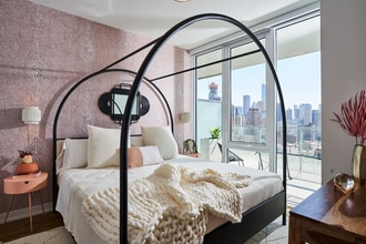 Building Photo - 363 W Hill St