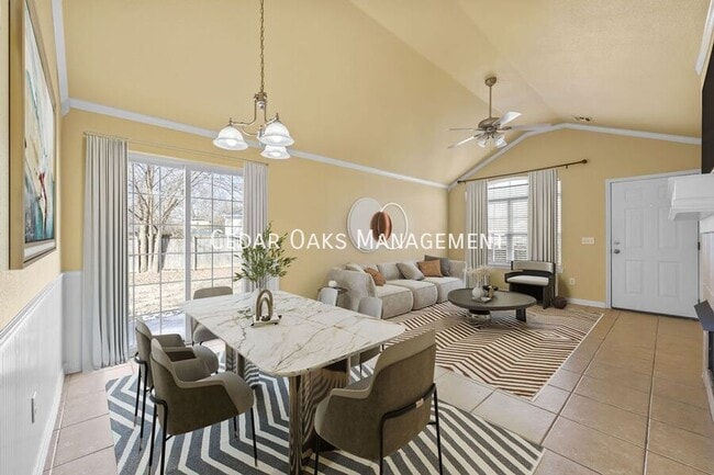 Building Photo - 1110 S C Ct