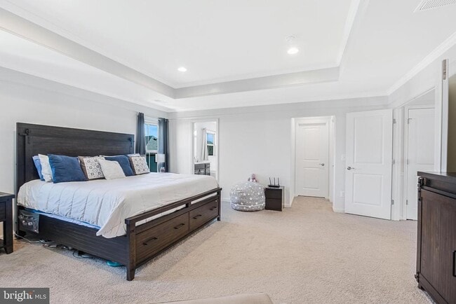 Building Photo - 42526 Oxford Forest Cir