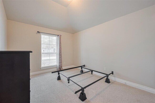 Building Photo - 2722 Park Oak Ct