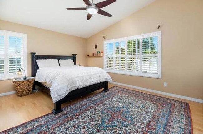 Building Photo - 5 Bedroom Home in Carmel Valley Cul-de-Sac