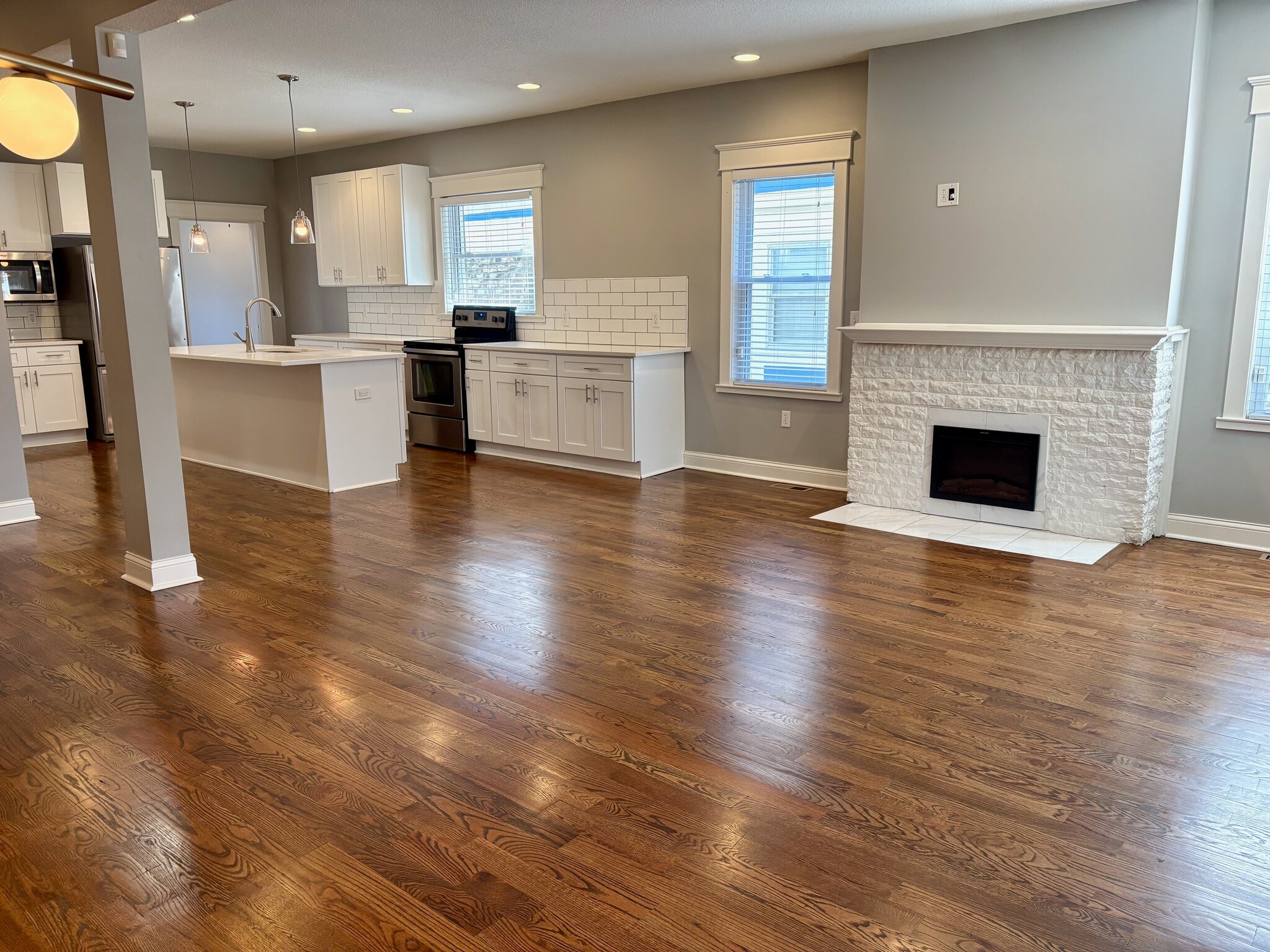 Open floor plan- Kitchen/Living/Dining - 3783 Washington St